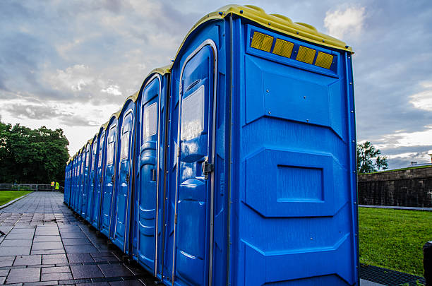 Portable Toilet Options We Offer in Carbondale, KS